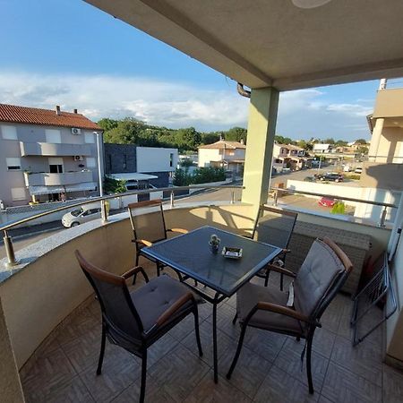 Apartment Violeta Медулин Экстерьер фото